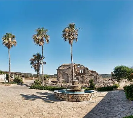 Guest house Oasis At Ayfilon 3*