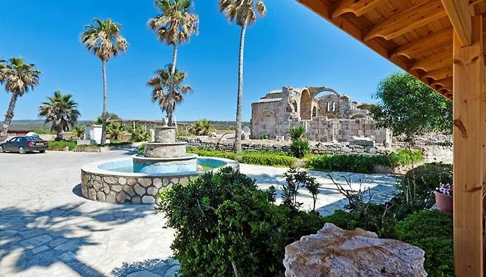 Pensionat Oasis At Ayfilon Rizokarpaso